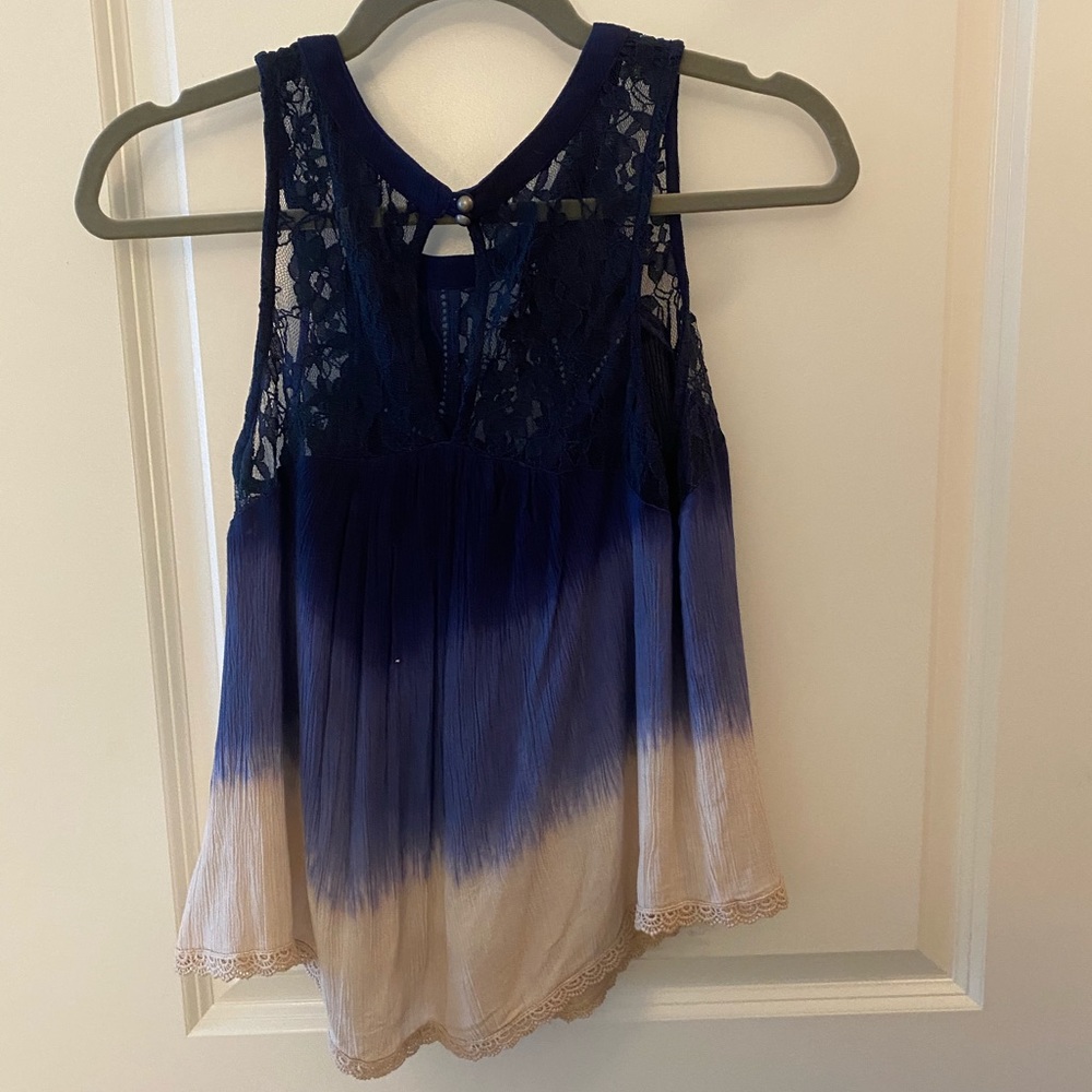 Multi Color Lace Top - Picture 2 of 4